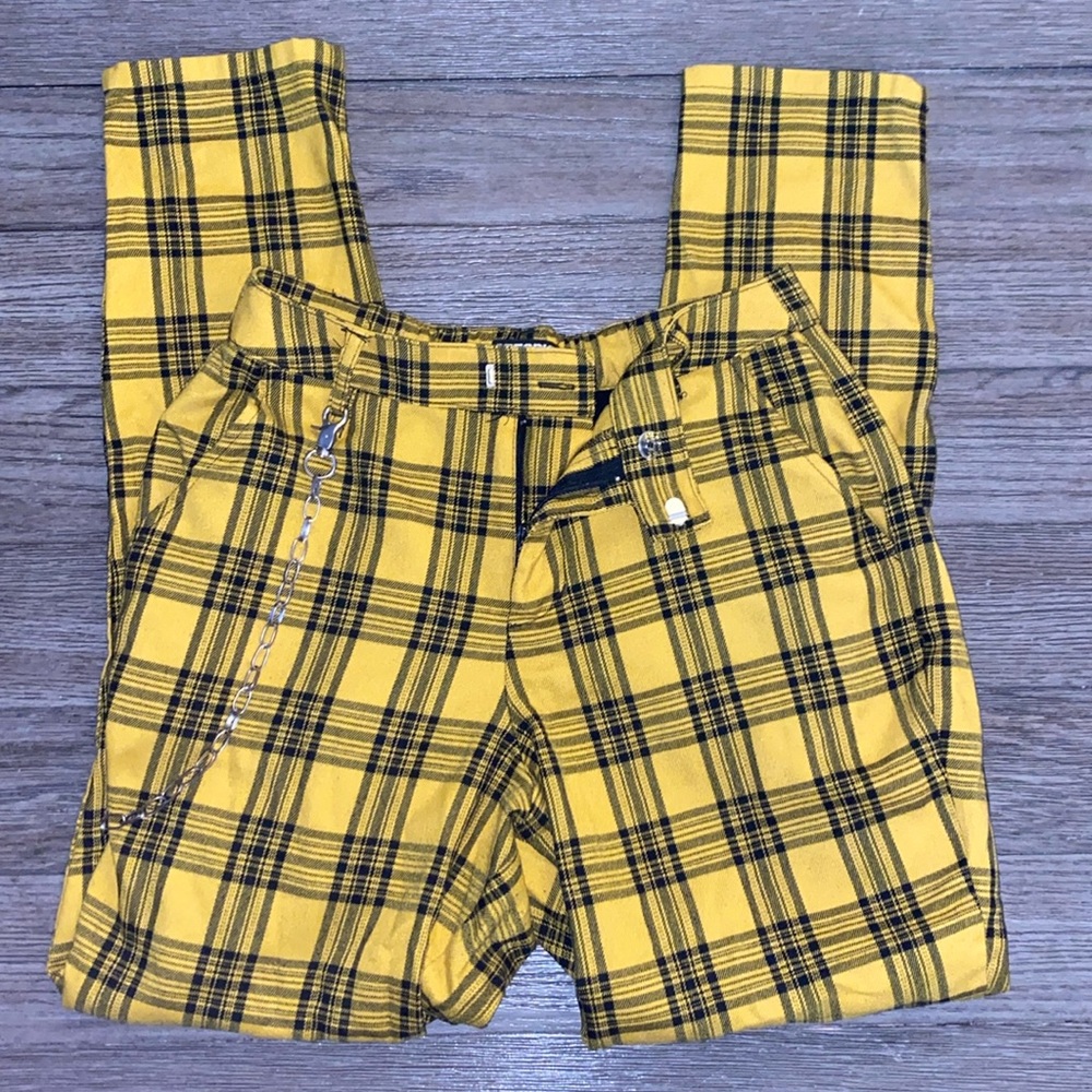 Hot Topic Yellow and Black Plaid Pants, Women’s Small